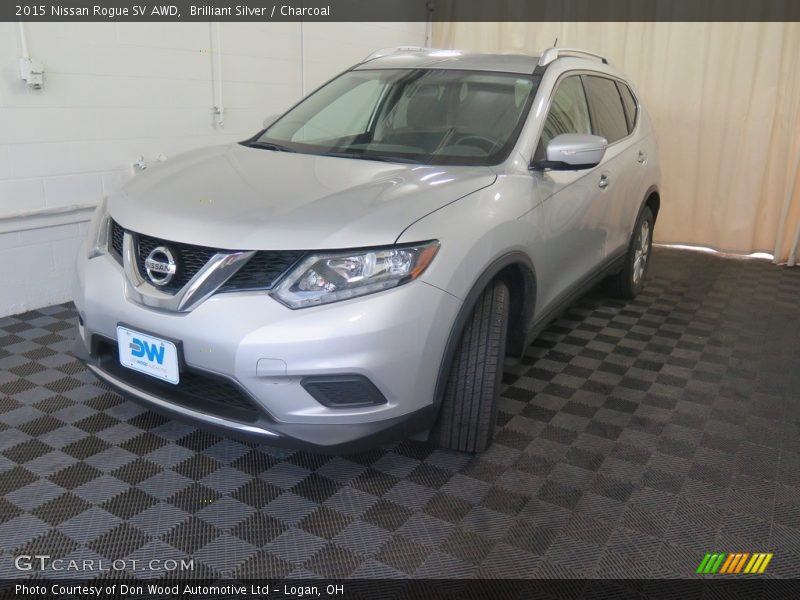 Brilliant Silver / Charcoal 2015 Nissan Rogue SV AWD