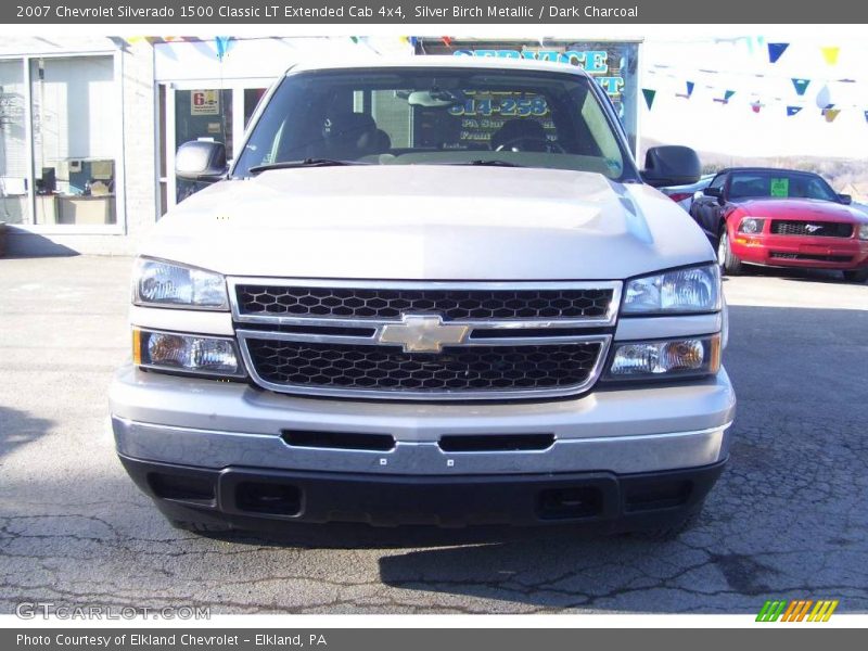 Silver Birch Metallic / Dark Charcoal 2007 Chevrolet Silverado 1500 Classic LT Extended Cab 4x4