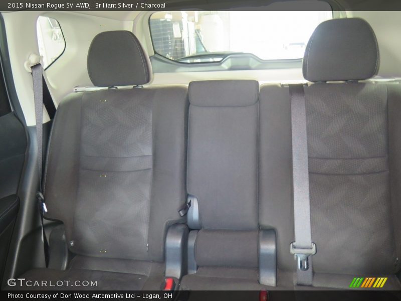 Brilliant Silver / Charcoal 2015 Nissan Rogue SV AWD