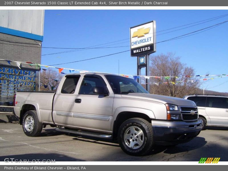 Silver Birch Metallic / Dark Charcoal 2007 Chevrolet Silverado 1500 Classic LT Extended Cab 4x4