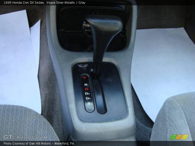Vogue Silver Metallic / Gray 1996 Honda Civic DX Sedan