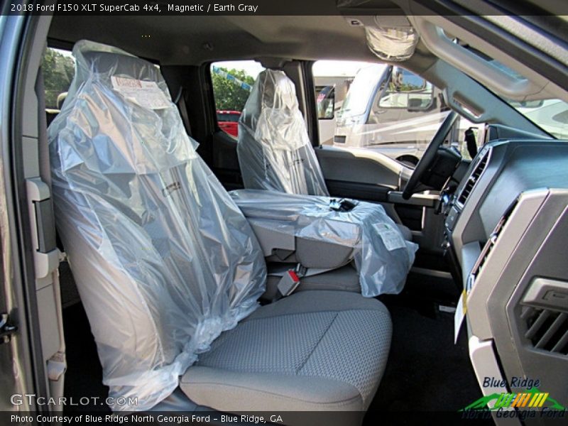 Magnetic / Earth Gray 2018 Ford F150 XLT SuperCab 4x4