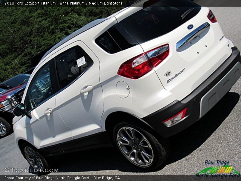 White Platinum / Medium Light Stone 2018 Ford EcoSport Titanium