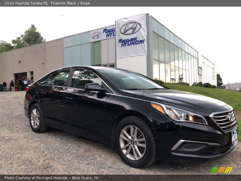 Phantom Black / Beige 2016 Hyundai Sonata SE