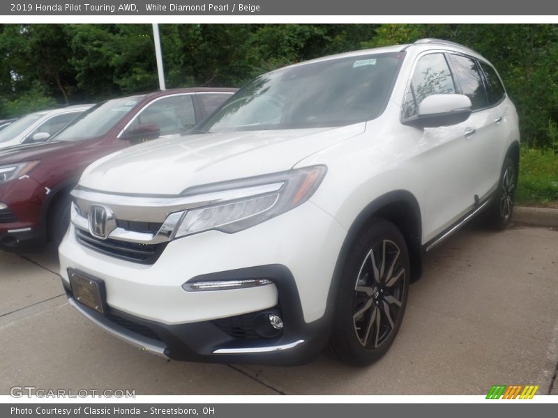 White Diamond Pearl / Beige 2019 Honda Pilot Touring AWD
