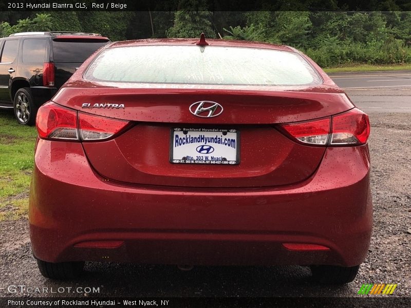 Red / Beige 2013 Hyundai Elantra GLS