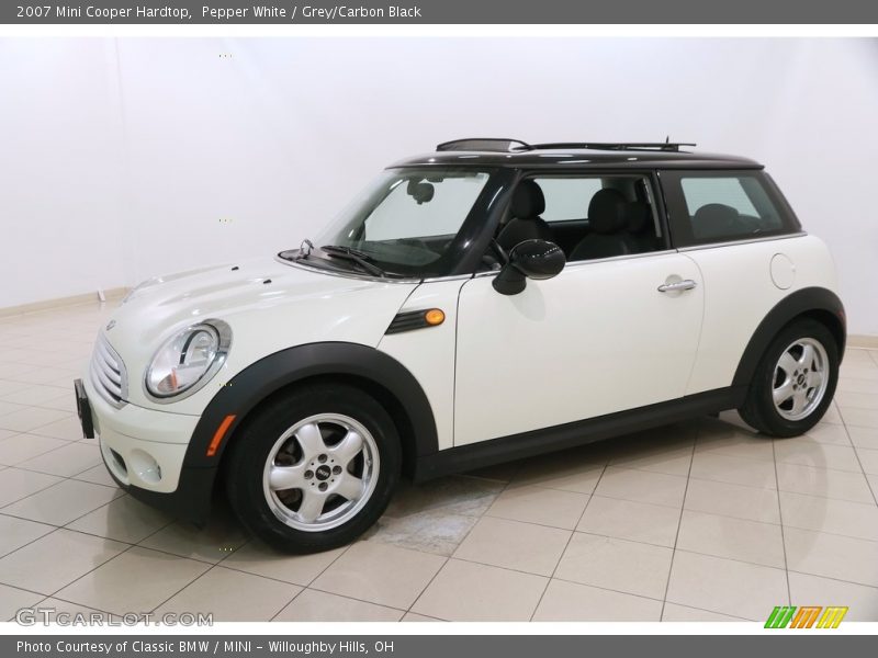 Pepper White / Grey/Carbon Black 2007 Mini Cooper Hardtop