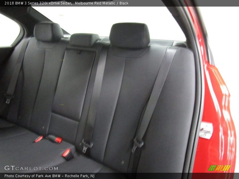Melbourne Red Metallic / Black 2018 BMW 3 Series 320i xDrive Sedan