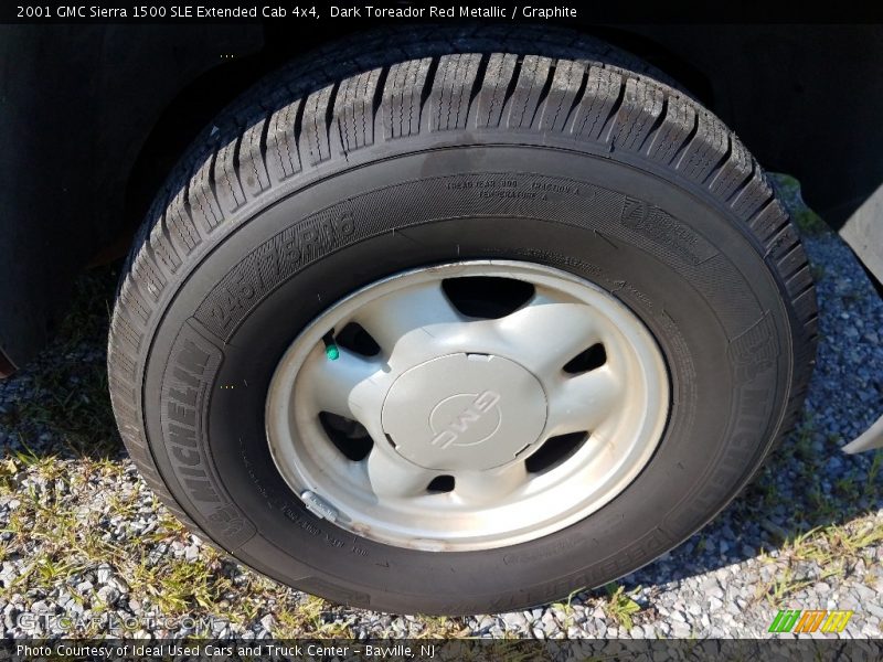 Dark Toreador Red Metallic / Graphite 2001 GMC Sierra 1500 SLE Extended Cab 4x4