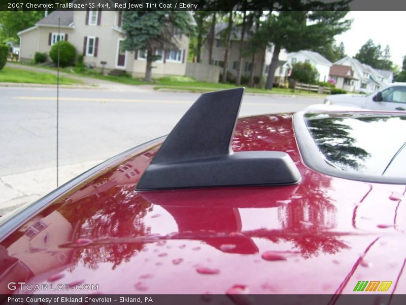 Red Jewel Tint Coat / Ebony 2007 Chevrolet TrailBlazer SS 4x4
