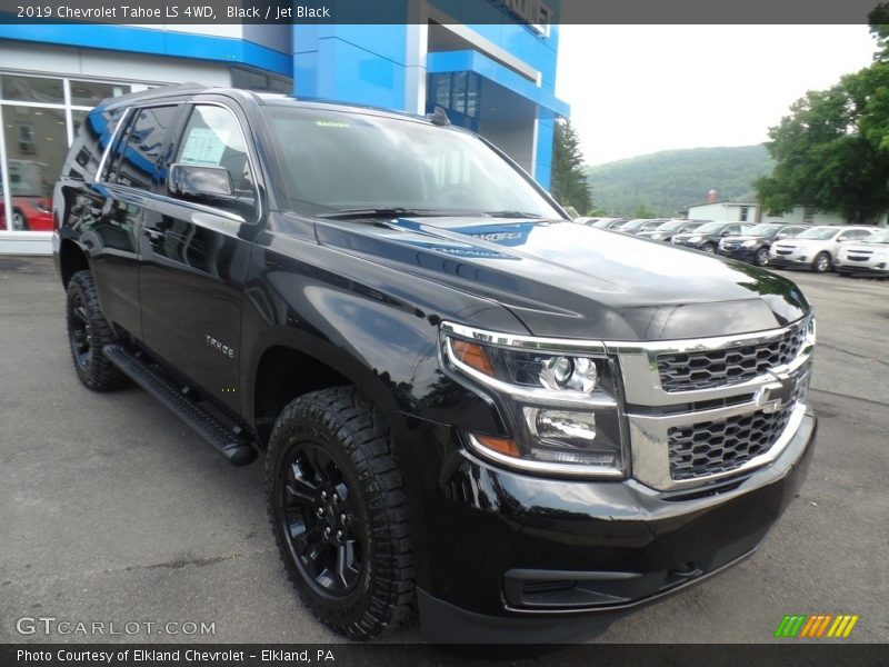 Black / Jet Black 2019 Chevrolet Tahoe LS 4WD