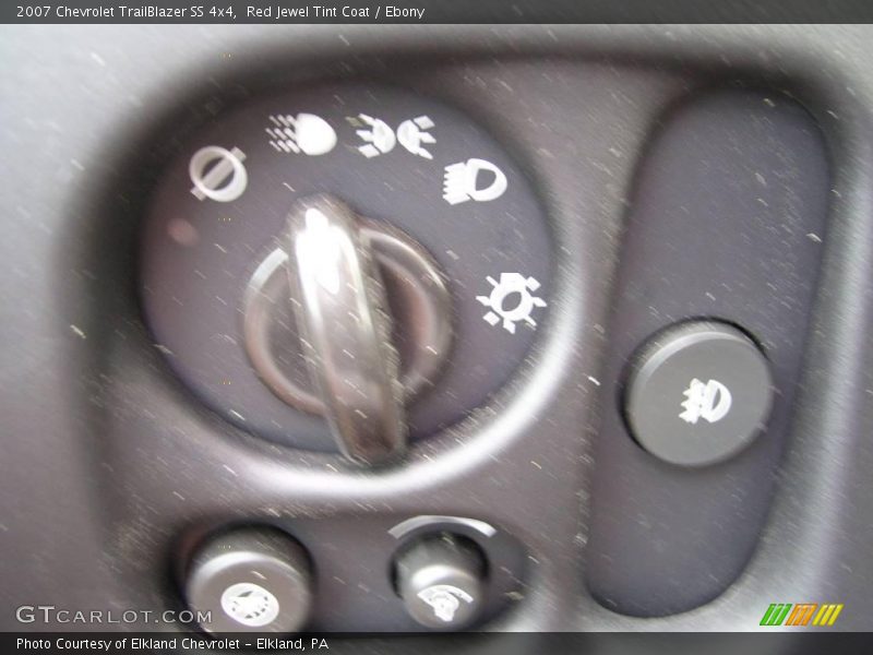 Red Jewel Tint Coat / Ebony 2007 Chevrolet TrailBlazer SS 4x4