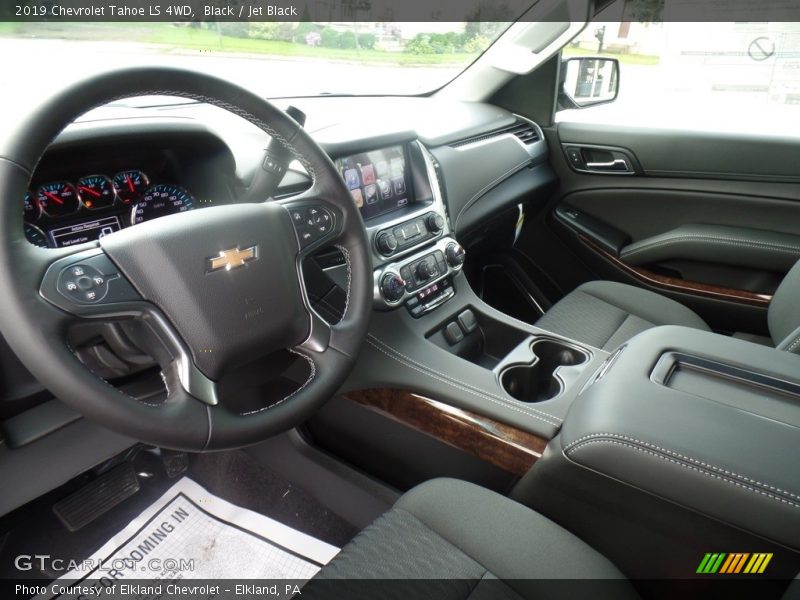 Black / Jet Black 2019 Chevrolet Tahoe LS 4WD