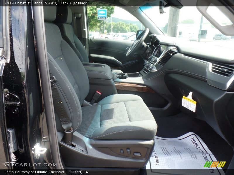 Black / Jet Black 2019 Chevrolet Tahoe LS 4WD