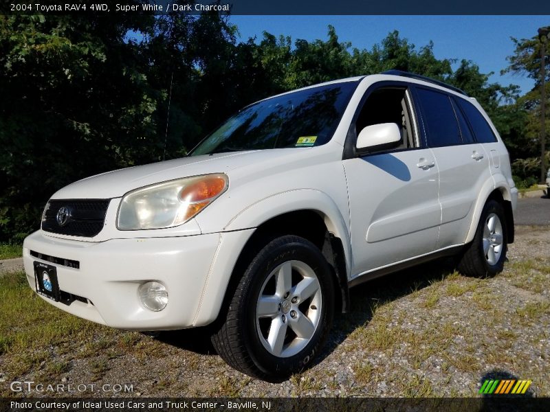 Super White / Dark Charcoal 2004 Toyota RAV4 4WD