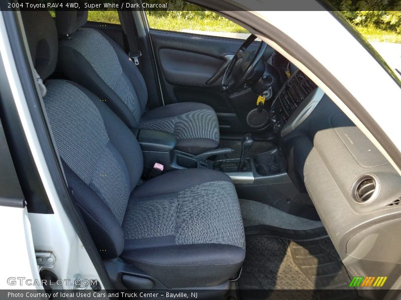 Super White / Dark Charcoal 2004 Toyota RAV4 4WD