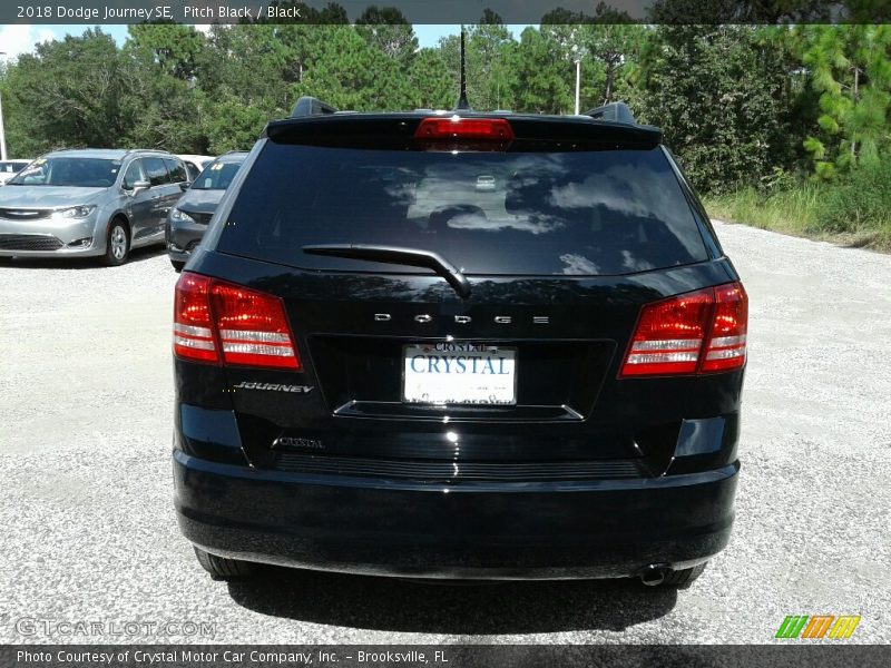 Pitch Black / Black 2018 Dodge Journey SE