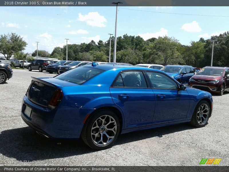 Ocean Blue Metallic / Black 2018 Chrysler 300 S