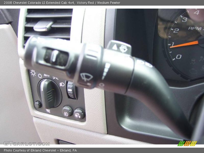 Controls of 2008 Colorado LS Extended Cab 4x4