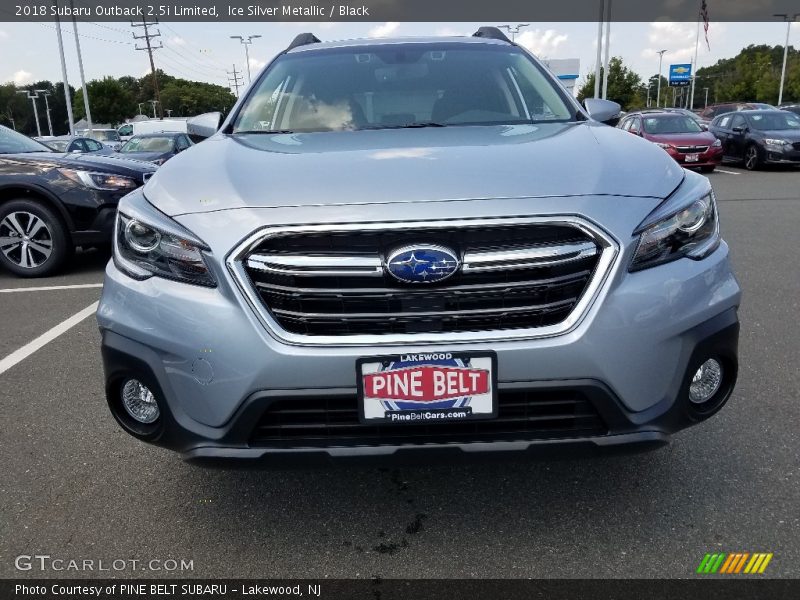 Ice Silver Metallic / Black 2018 Subaru Outback 2.5i Limited