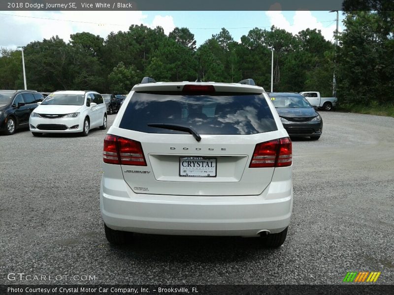 Vice White / Black 2018 Dodge Journey SE