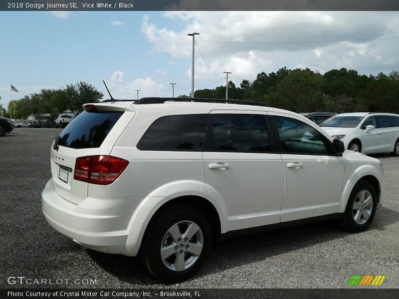 Vice White / Black 2018 Dodge Journey SE