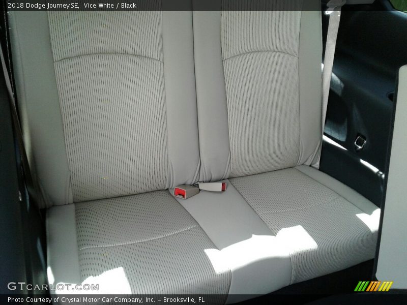 Vice White / Black 2018 Dodge Journey SE