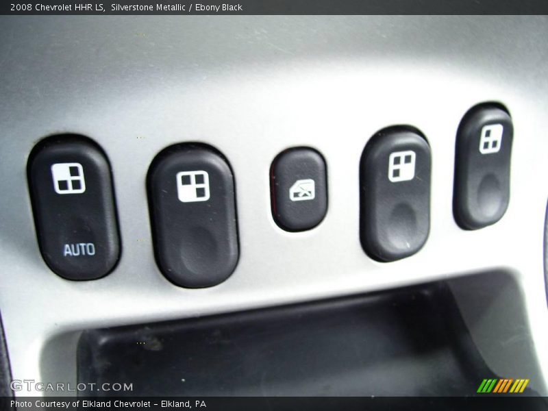 Silverstone Metallic / Ebony Black 2008 Chevrolet HHR LS