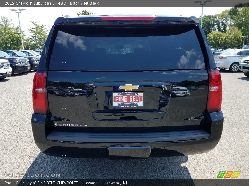 Black / Jet Black 2019 Chevrolet Suburban LT 4WD