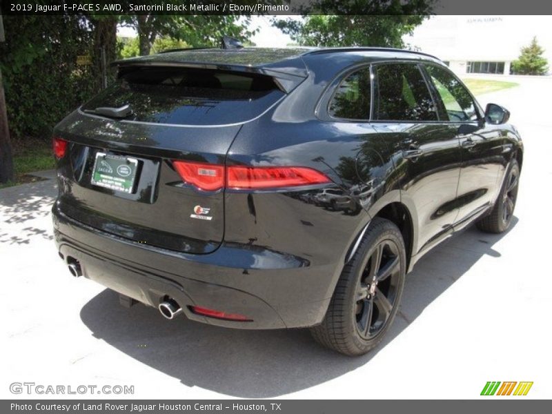 Santorini Black Metallic / Ebony/Pimento 2019 Jaguar F-PACE S AWD