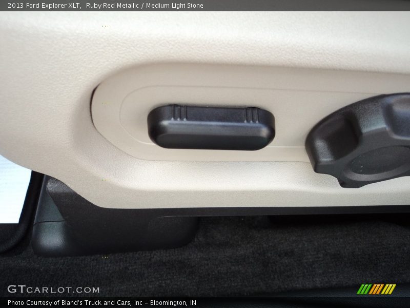 Ruby Red Metallic / Medium Light Stone 2013 Ford Explorer XLT