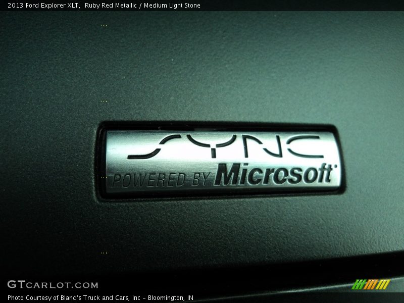 Ruby Red Metallic / Medium Light Stone 2013 Ford Explorer XLT