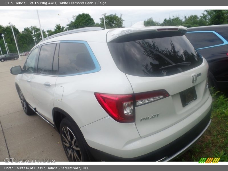 White Diamond Pearl / Beige 2019 Honda Pilot Touring AWD