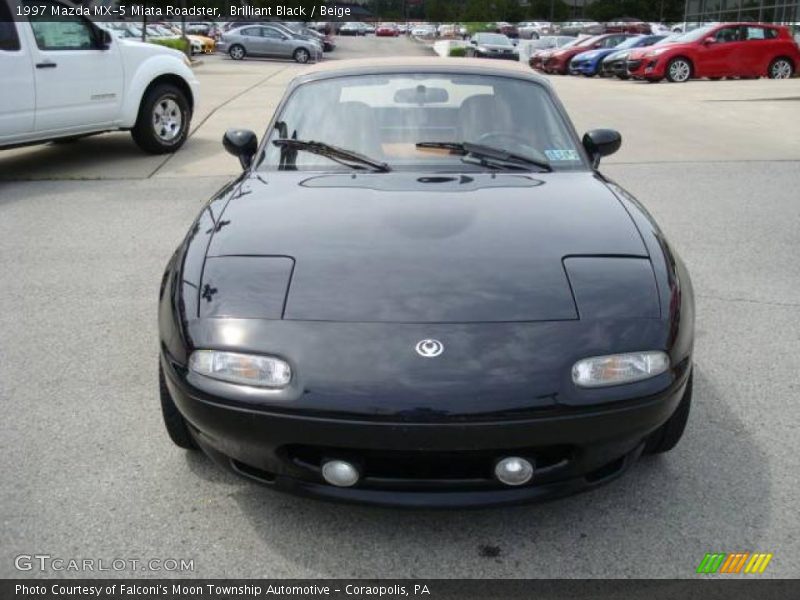 Brilliant Black / Beige 1997 Mazda MX-5 Miata Roadster