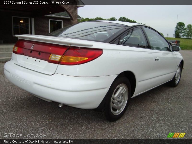 White / Gray 1997 Saturn S Series SC2 Coupe
