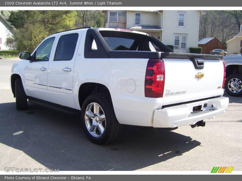 Summit White / Light Titanium 2009 Chevrolet Avalanche LTZ 4x4