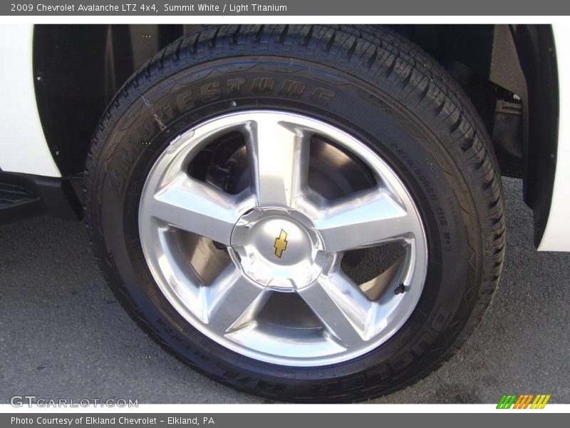Summit White / Light Titanium 2009 Chevrolet Avalanche LTZ 4x4