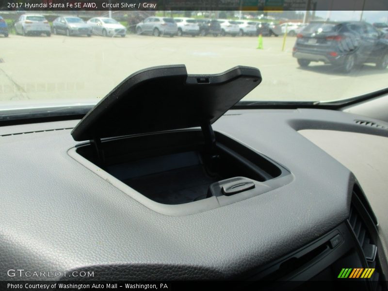 Circuit Silver / Gray 2017 Hyundai Santa Fe SE AWD