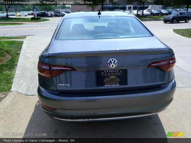 Platinum Gray Metallic / Titan Black 2019 Volkswagen Jetta SEL