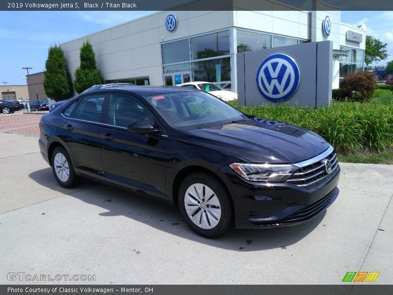 Black / Titan Black 2019 Volkswagen Jetta S
