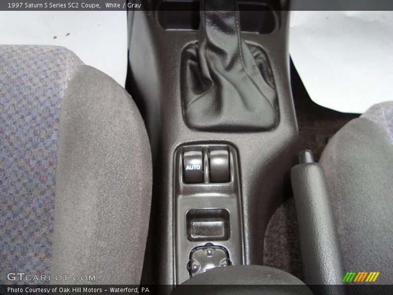 White / Gray 1997 Saturn S Series SC2 Coupe