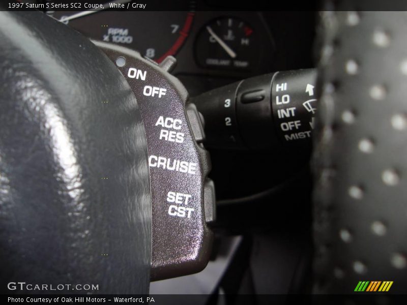White / Gray 1997 Saturn S Series SC2 Coupe