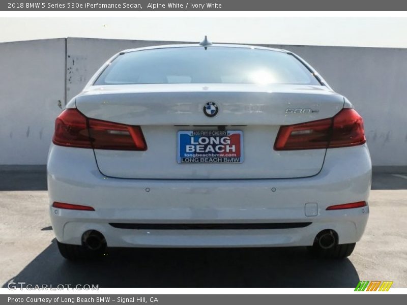 Alpine White / Ivory White 2018 BMW 5 Series 530e iPerfomance Sedan