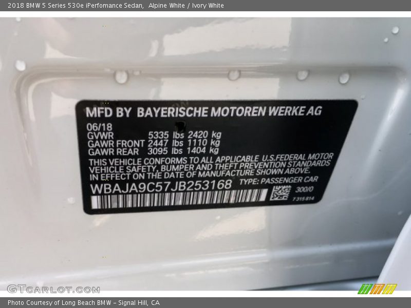 Alpine White / Ivory White 2018 BMW 5 Series 530e iPerfomance Sedan
