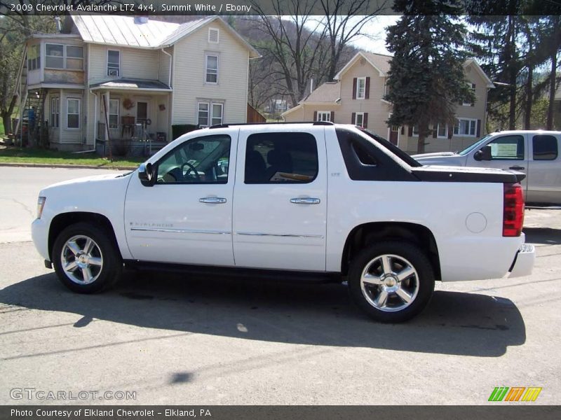 Summit White / Ebony 2009 Chevrolet Avalanche LTZ 4x4