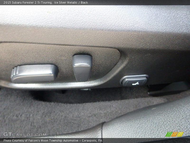 Ice Silver Metallic / Black 2015 Subaru Forester 2.5i Touring