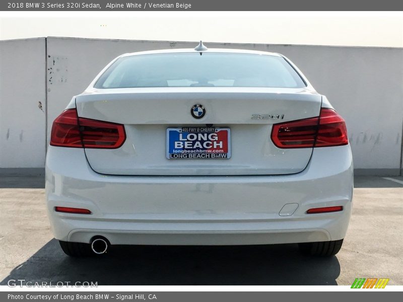 Alpine White / Venetian Beige 2018 BMW 3 Series 320i Sedan
