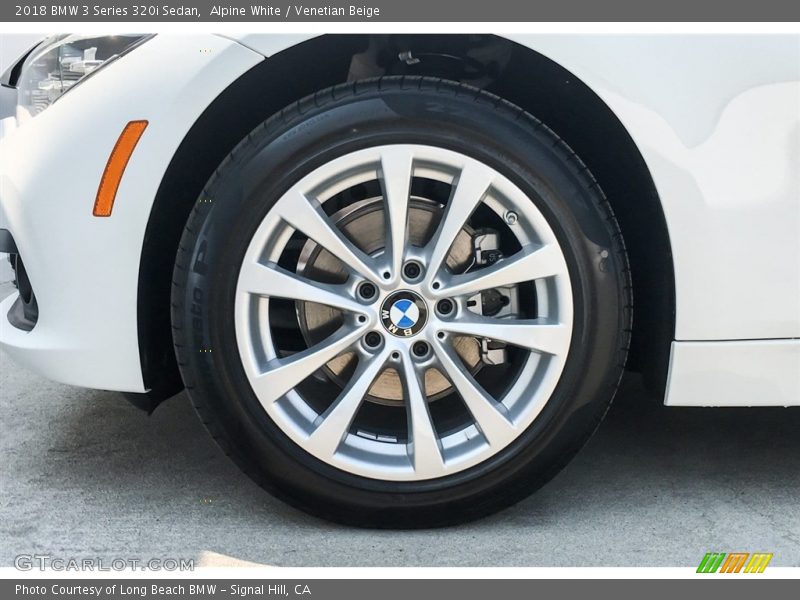 Alpine White / Venetian Beige 2018 BMW 3 Series 320i Sedan