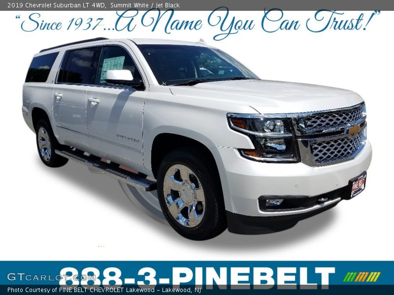 Summit White / Jet Black 2019 Chevrolet Suburban LT 4WD