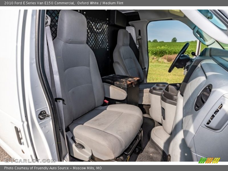 Oxford White / Medium Flint 2010 Ford E Series Van E150 Commercial
